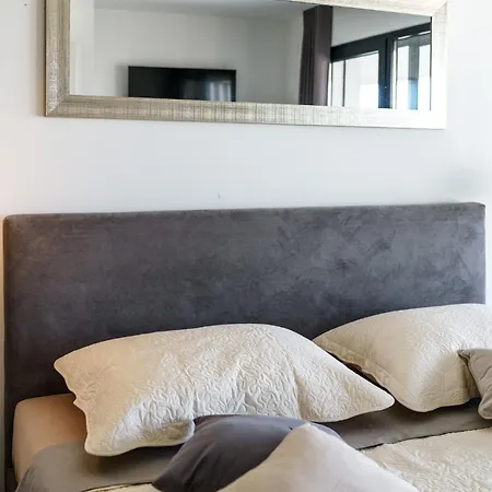 Sea Of Dreams Βόντιτσε