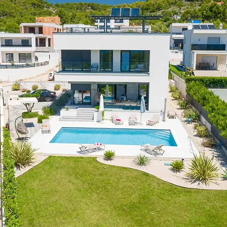 Sea Of Dreams Villa
